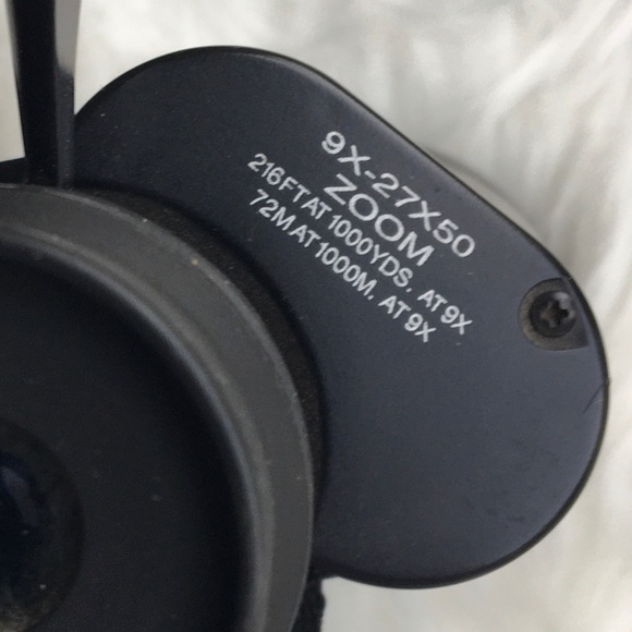 Bushnell binoculars in black case, EUC vintage - Picture 10 of 14